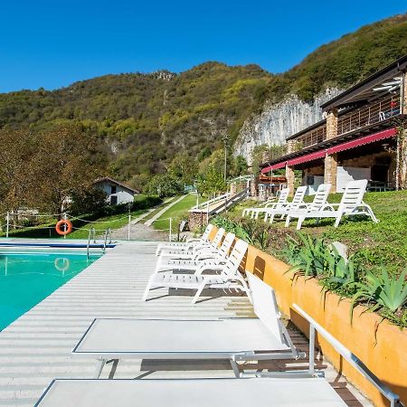 马罗内Beautiful Chalet With Swimming Pool In Lombardy别墅 外观 照片