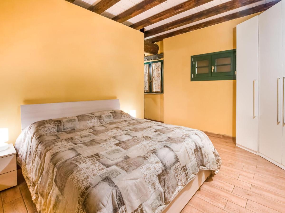 马罗内Beautiful Chalet With Swimming Pool In Lombardy别墅 外观 照片
